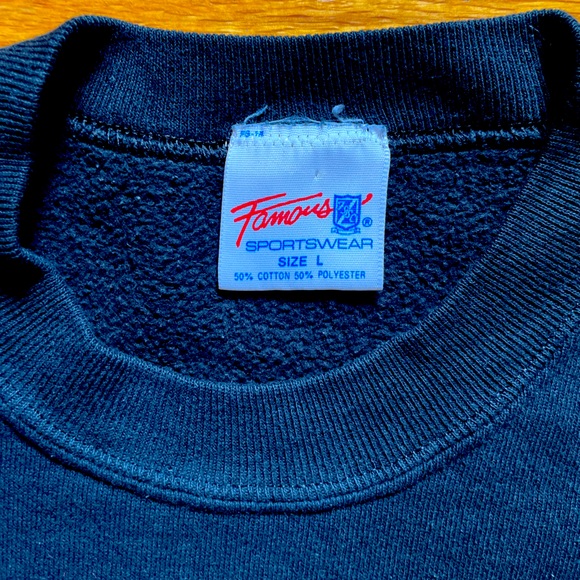 Georgia Tech Yellow Jackets Crewneck / Super Dope / Vintage / Classic Piece - Picture 2 of 3